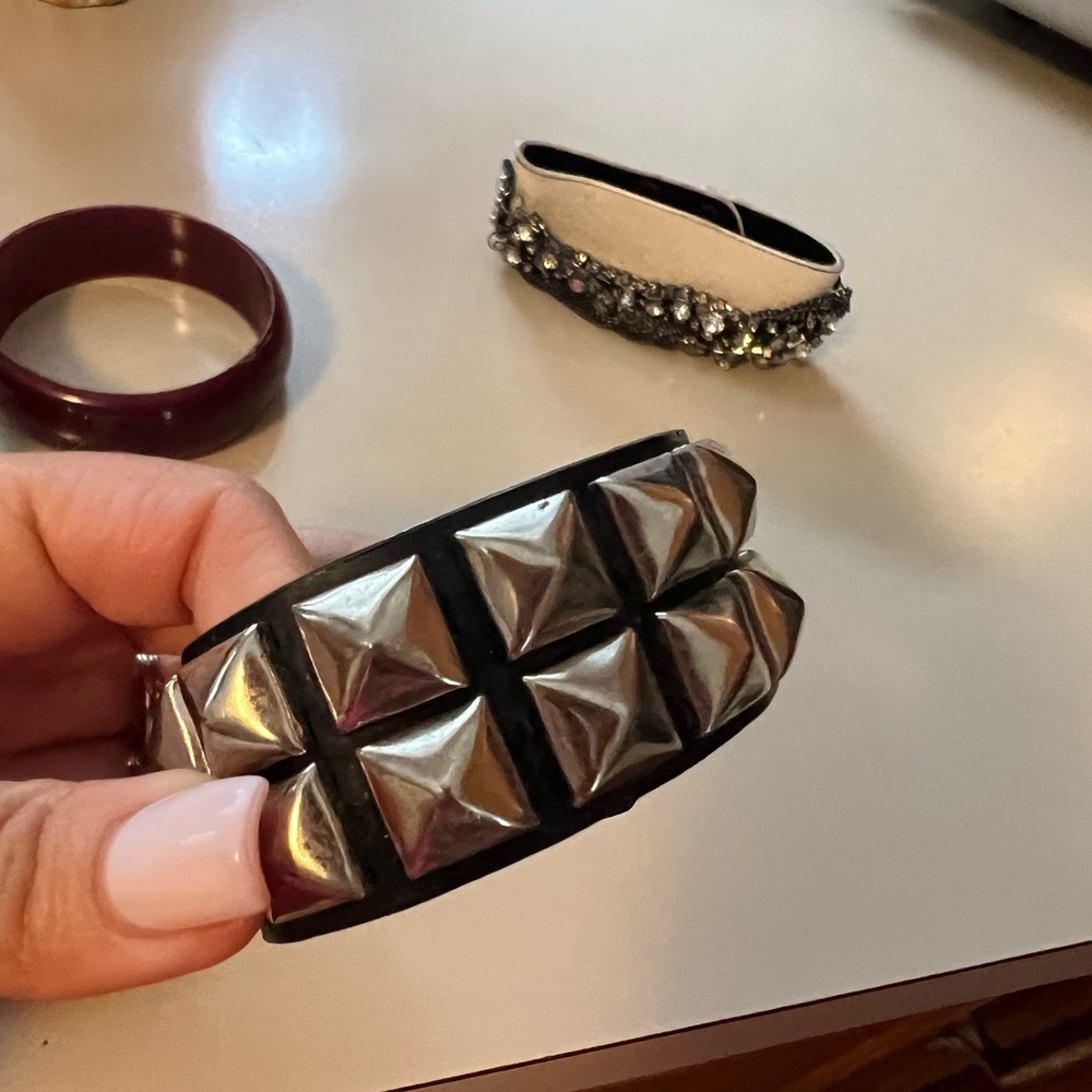 90s Vintage Set of 5 Punk Style Bracelets - Picture 15 of 16